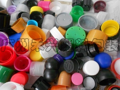 广州市禾亦兴塑料五金制品 专业供应手扣式喷头、乳液泵等塑料制品