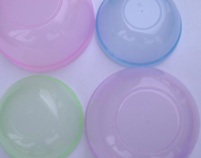 塑料面膜碗 化妆品包装中的实用小工具及其生产加工探析